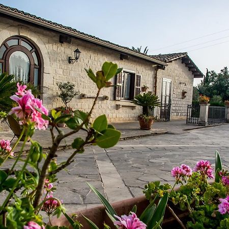 מודיקה Agriturismo Il Granaio Hotel & Spa מראה חיצוני תמונה